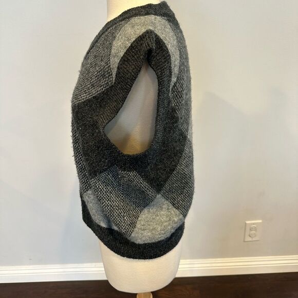 Zara Women's Grey Sleeveless Vest Sweater Size Large - Picture 3 of 9